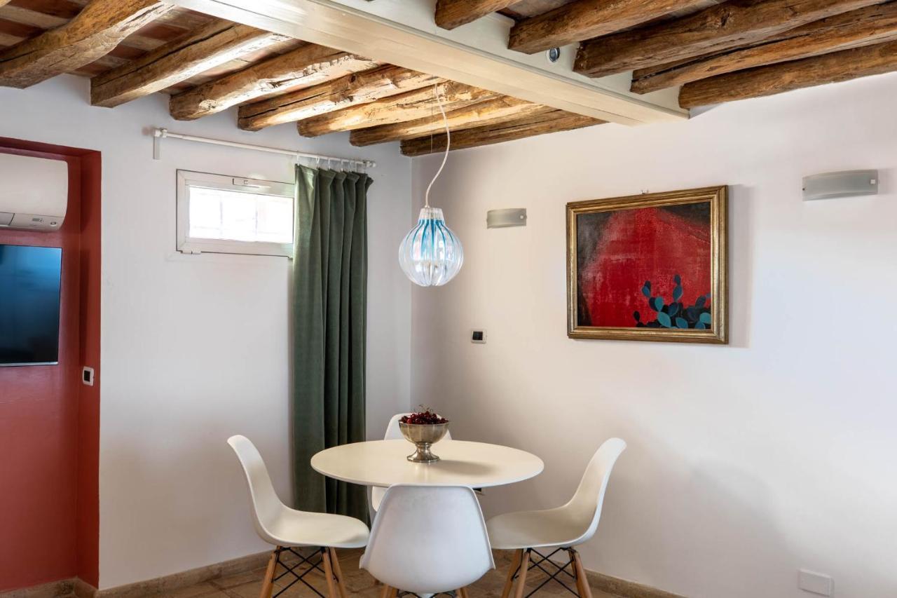 Iflat Penthouse In Campo De' Fiori Lägenhet Rom Exteriör bild