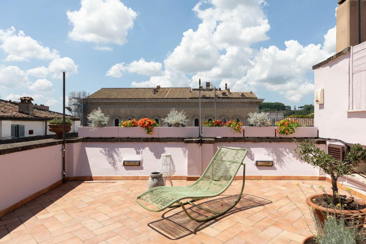 Iflat Penthouse In Campo De' Fiori Lägenhet Rom Exteriör bild