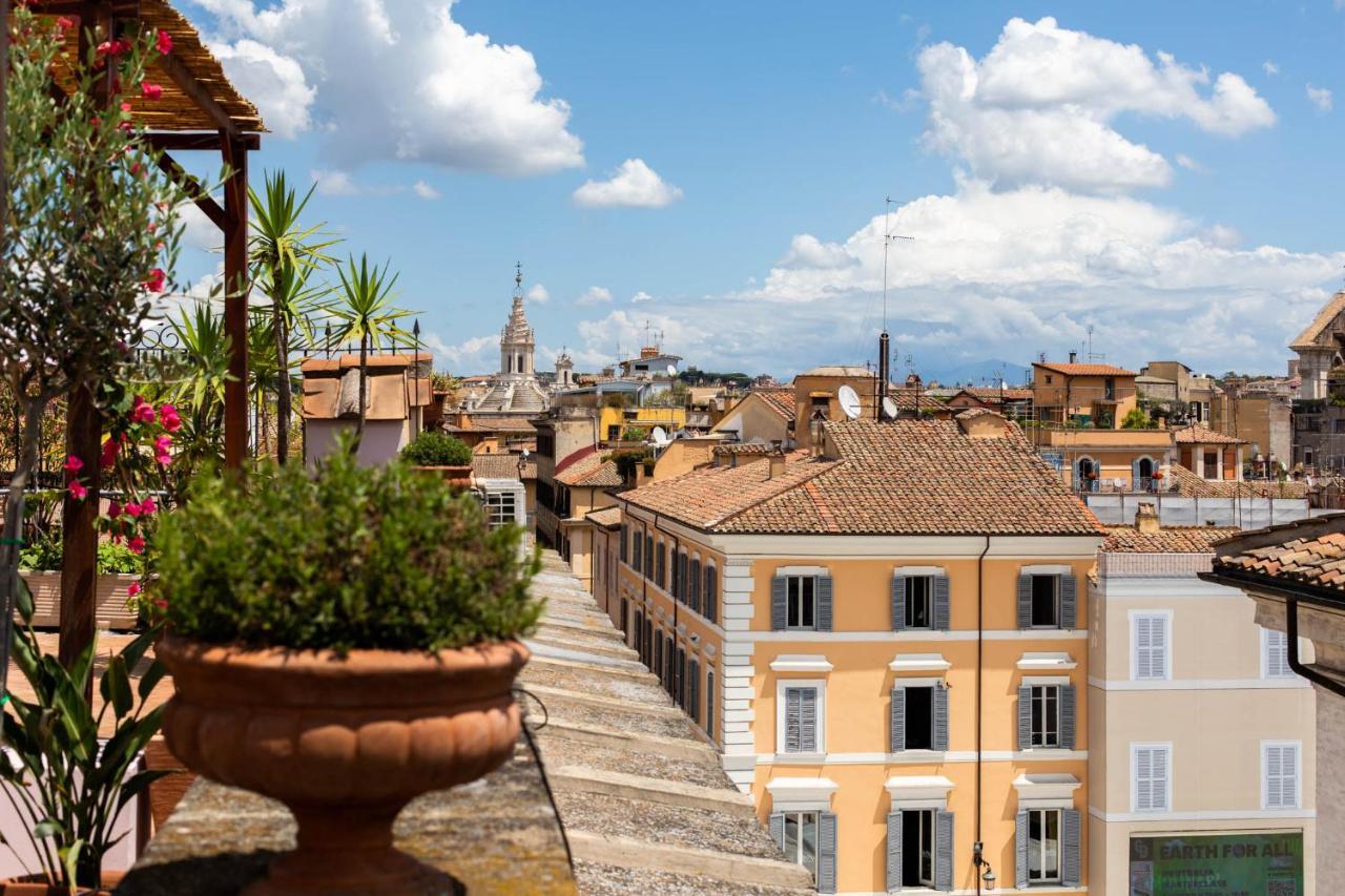 Iflat Penthouse In Campo De' Fiori Lägenhet Rom Exteriör bild